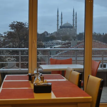 Saray 3* Edirne