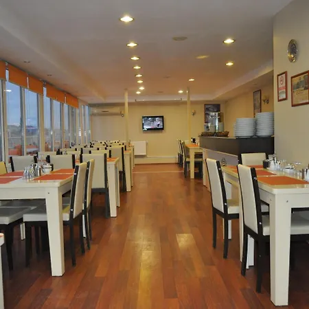 Saray Hotel 3*